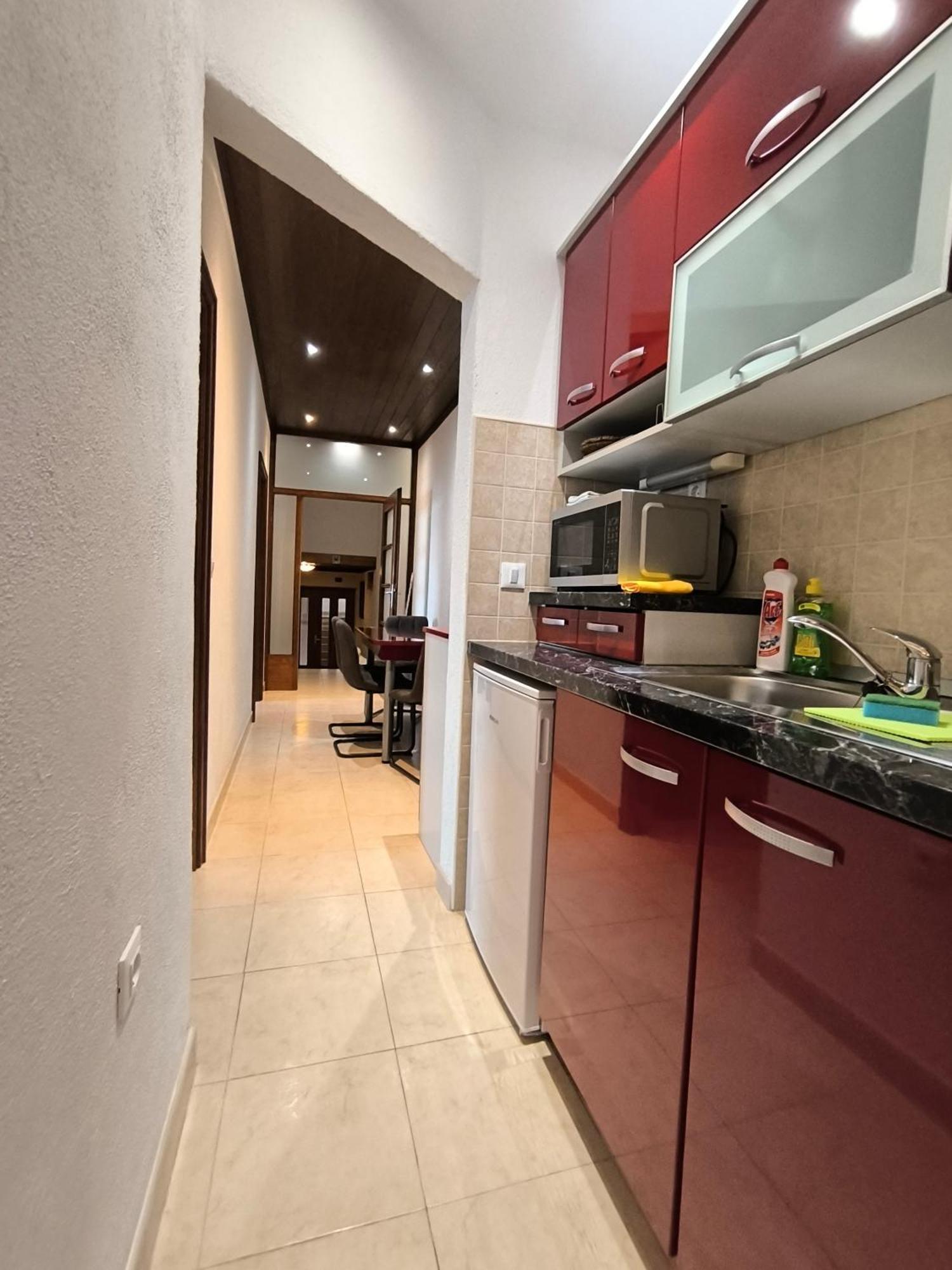 ברלה Apartments Julija מראה חיצוני תמונה